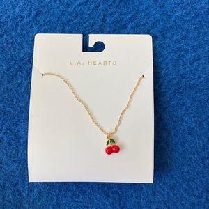 NWT necklace